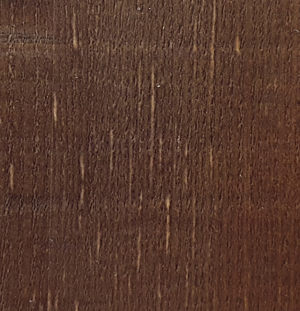 Дуб мореный